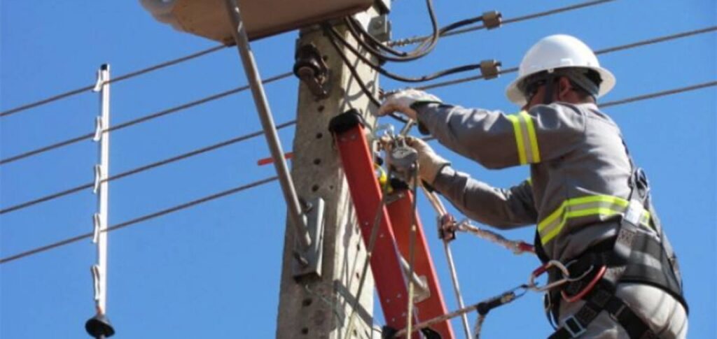 Sistemas Eléctricos de baja y media tensión